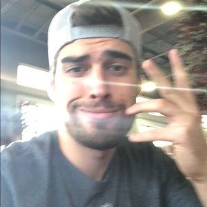 Meet your Posher, Wesley